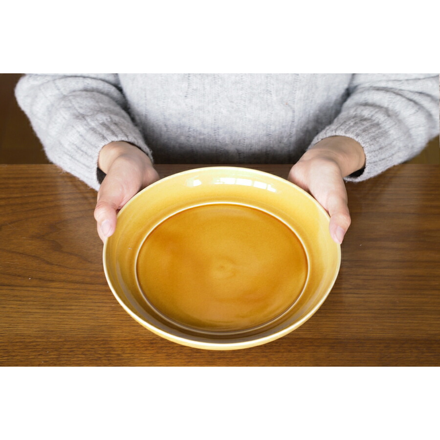 瑞々　まる皿7寸　うす飴