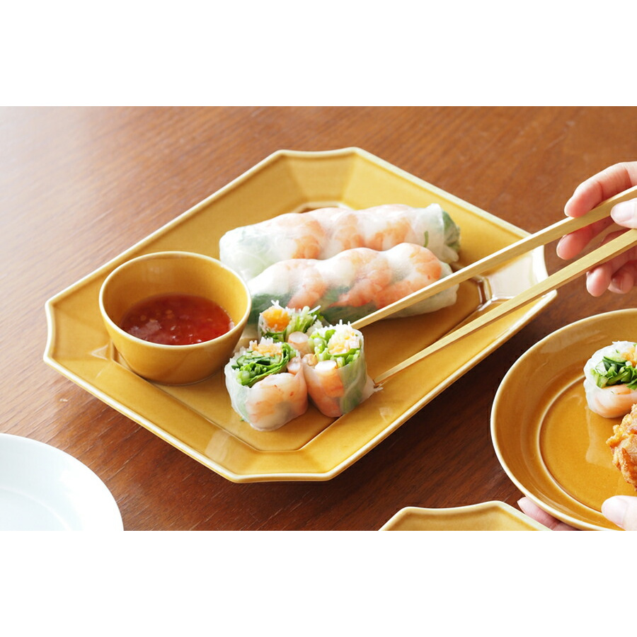 瑞々　すみきり角皿　うす飴