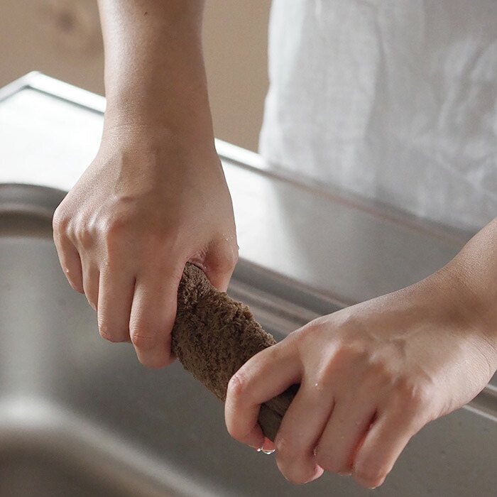 洗濯脱水するだけですぐ乾くおしぼりタオル　ブラウン