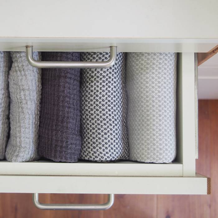 【プロキッチン別注】フコカ　キッチンクロス　ダークグレー　大判サイズ　46×70cm　/　Fucoca.