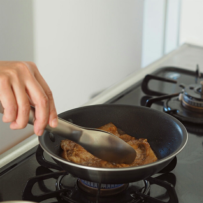 【4月より値上げ】中尾アルミ製作所　キングフロンフライパン浅型 18cm