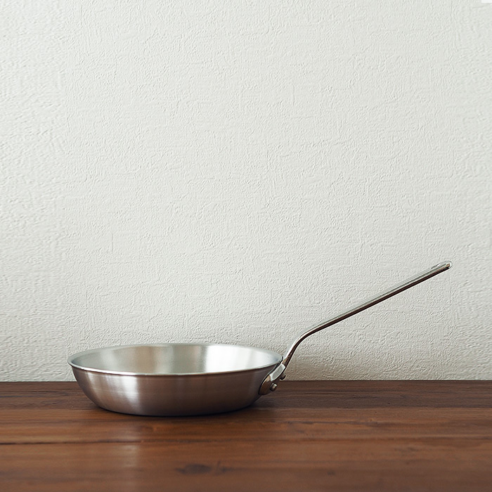 【4月より値上げ】中尾アルミ製作所　アルミフライパン　24cm