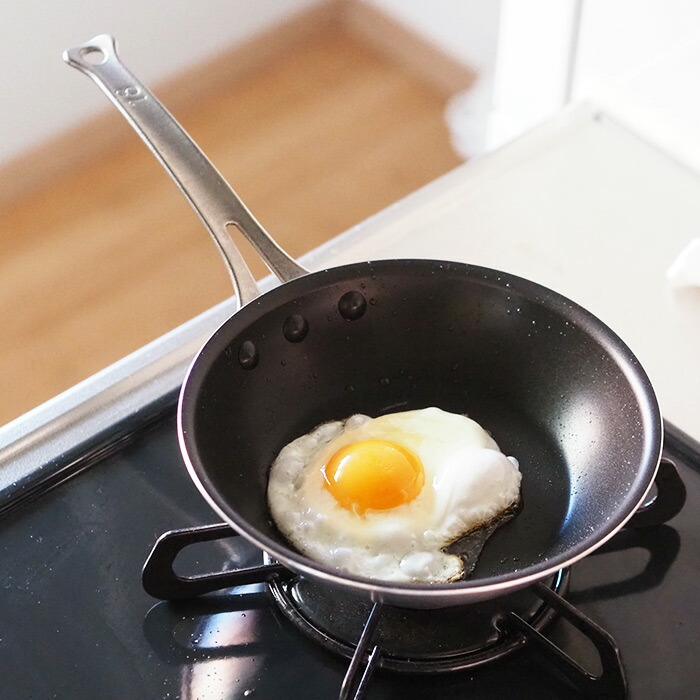 【4月より値上げ】中尾アルミ製作所　シルクフライパン　浅型（新ステンキャスト）　18cm