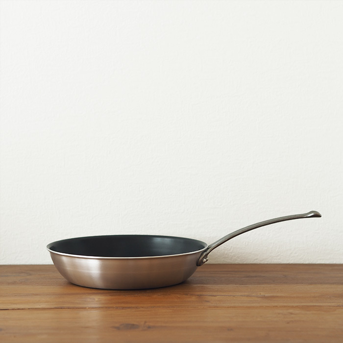 【4月より値上げ】中尾アルミ製作所　シルクフライパン　浅型（新ステンキャスト）　24cm