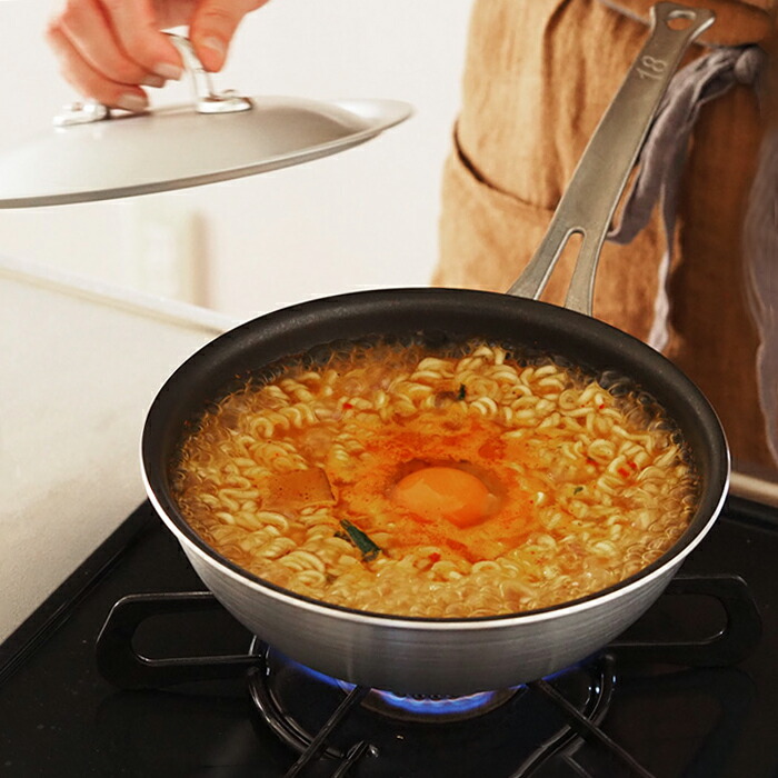 【4月より値上げ】中尾アルミ製作所　シルクフライパン　深型（新ステンキャスト）　18cm