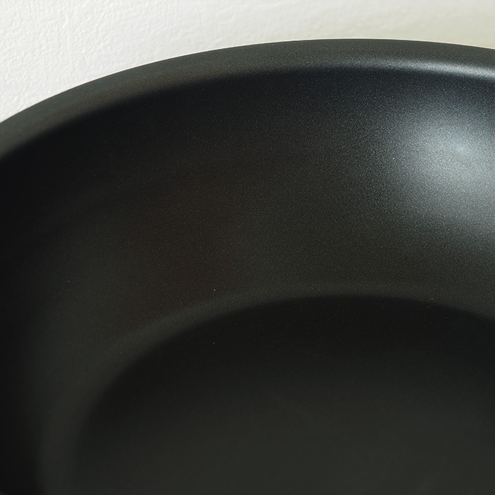 【4月より値上げ】中尾アルミ製作所　シルクフライパン　深型（新ステンキャスト）　18cm