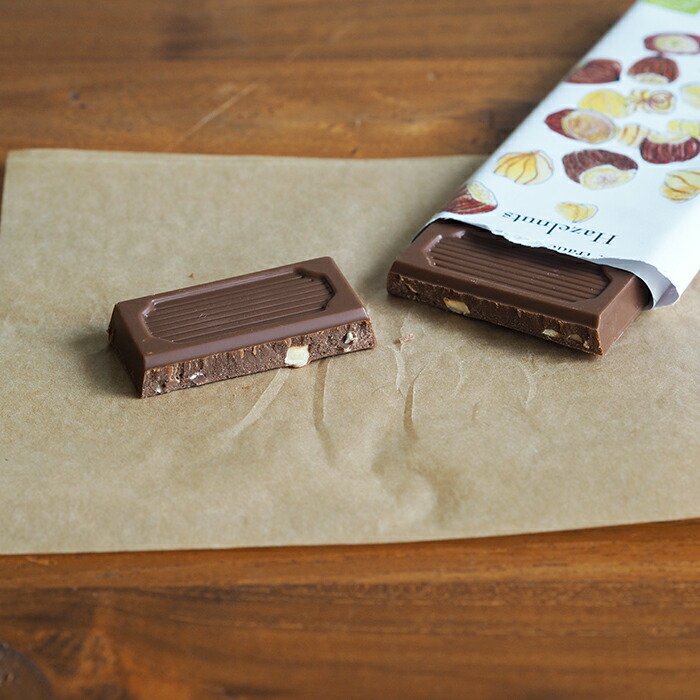 【取扱終了0312】【秋冬限定】ピープルツリー　フェアトレードチョコ　板チョコ　オーガニック　ヘーゼルナッツ　/　People　Tree　※