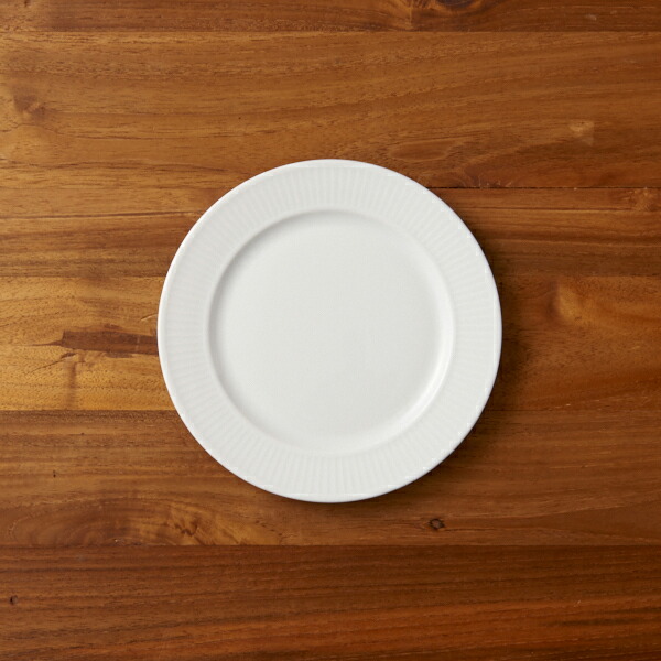 ピリヴィッツ　プリッセ　プレート　17cm　P068　/　PILLIVUYT　Plisse