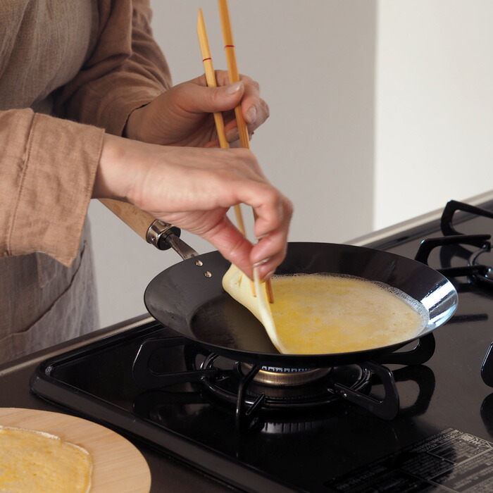 リバーライト　極　JAPAN　クレープパン　23cm　IH対応　/　RIVER　LIGHT