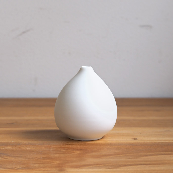 しつらい　花活　蕾