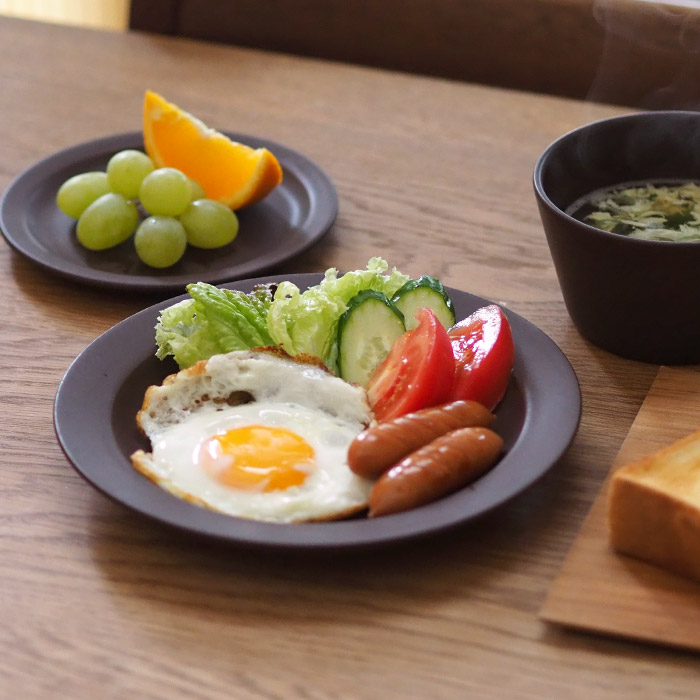 【プロキッチン別注】SAKUZAN　Sara　プレート　20cm　7”　チョコレートブラウン