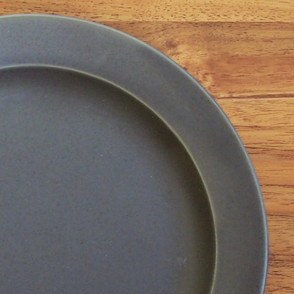 【プロキッチン別注】SAKUZAN　Sara　プレート　20cm　7”　ディムグレー