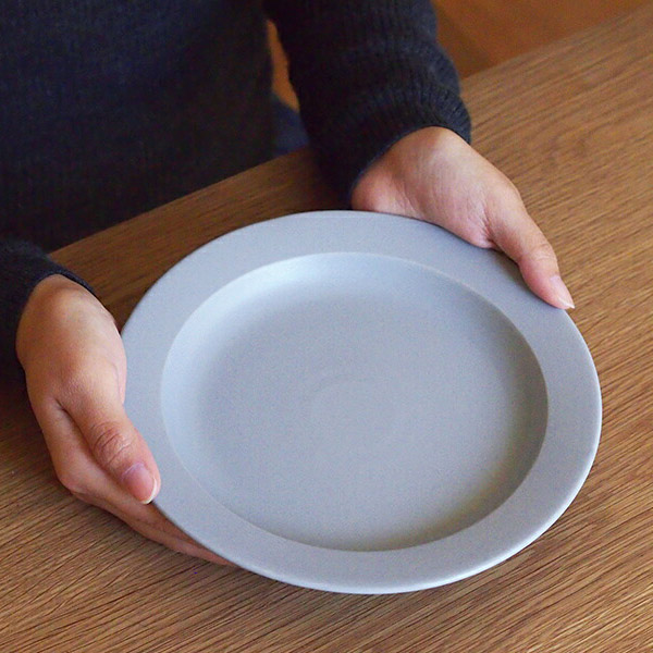 SAKUZAN　Sara　プレート　20cm　7”　グレー