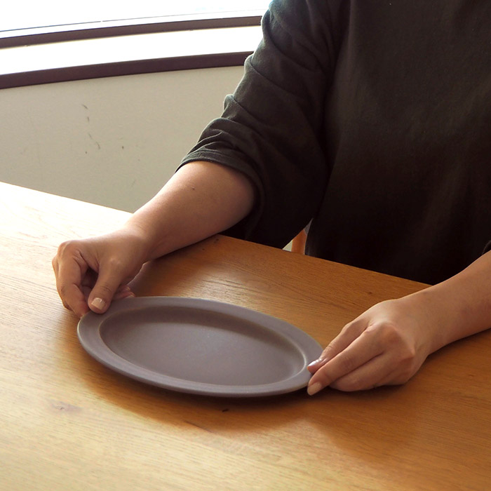 SAKUZAN　Sara　オーバル　M　ブラウン　※