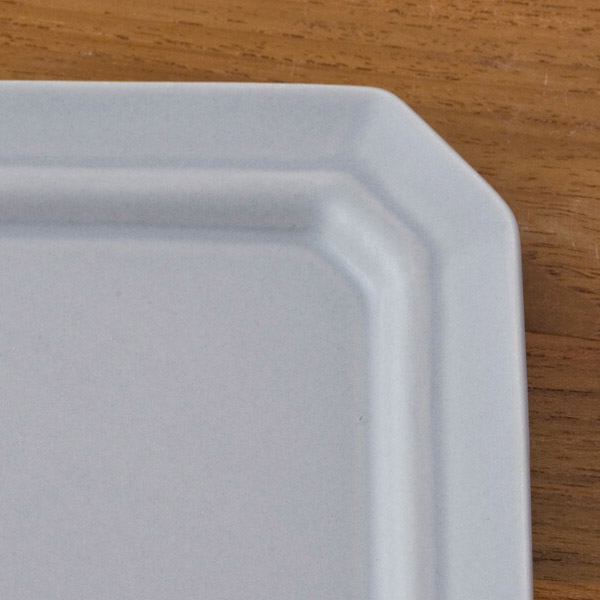 SAKUZAN　Sara　スクエア　M　グレー