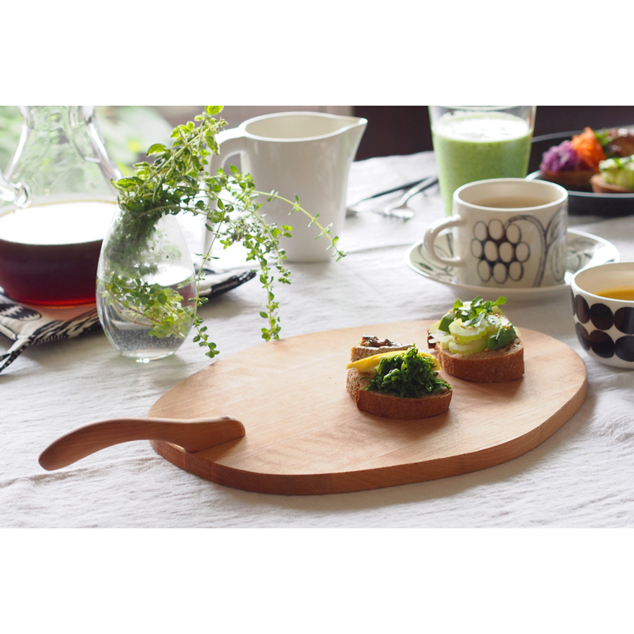 【取扱終了】スカンジナビスクヘムスロイド　ハンドル付きカッティングボード　/　SkandinaviskHemslojd