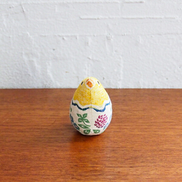 真工藝　木版手染めぬいぐるみ　干支シリーズ・仔　酉　ひよこ