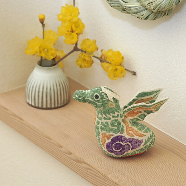 真工藝　木版手染めぬいぐるみ　干支シリーズ・仔　辰　たつ