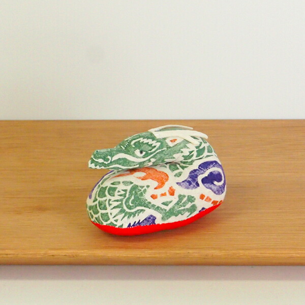 真工藝　木版手染めぬいぐるみ　干支シリーズ・親　辰　たつ