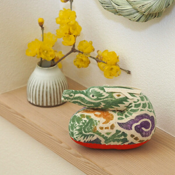 真工藝　木版手染めぬいぐるみ　干支シリーズ・親　辰　たつ