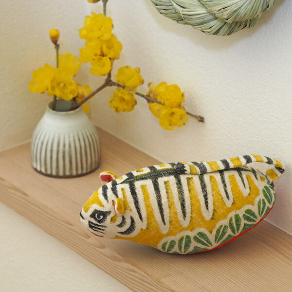 真工藝　木版手染めぬいぐるみ　干支シリーズ・親　寅　とら