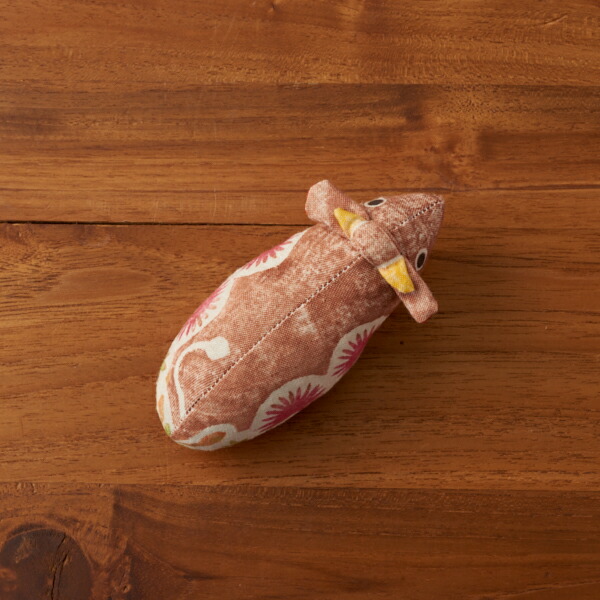 真工藝　木版手染めぬいぐるみ　干支シリーズ・仔　丑　うし