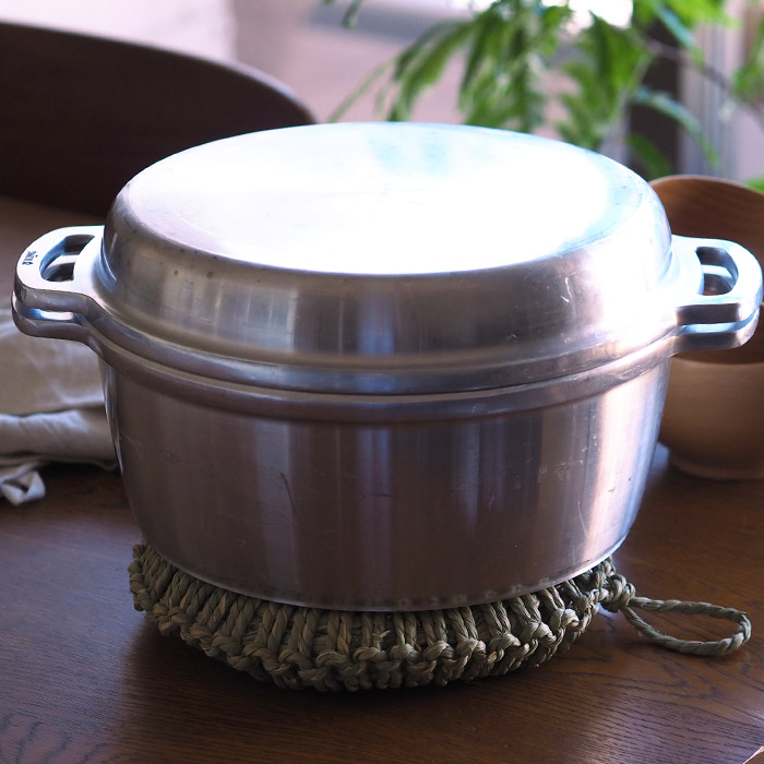 須浪亨商店　イ草鍋敷き　大　22cm