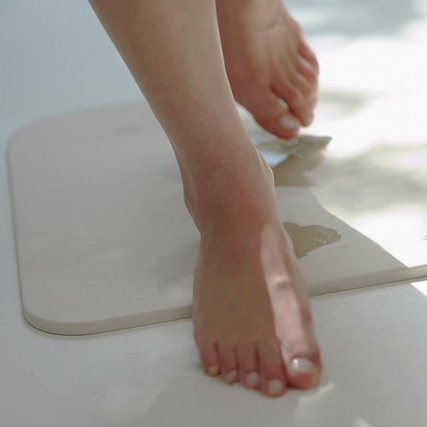 【取扱終了0912】ソイル　バスマット　ライト　ホワイト　/　Soil　※