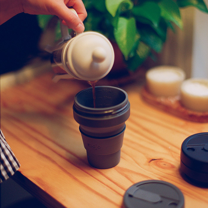 ストージョ　ポケットカップ　355ml　カーボン　/　stojo