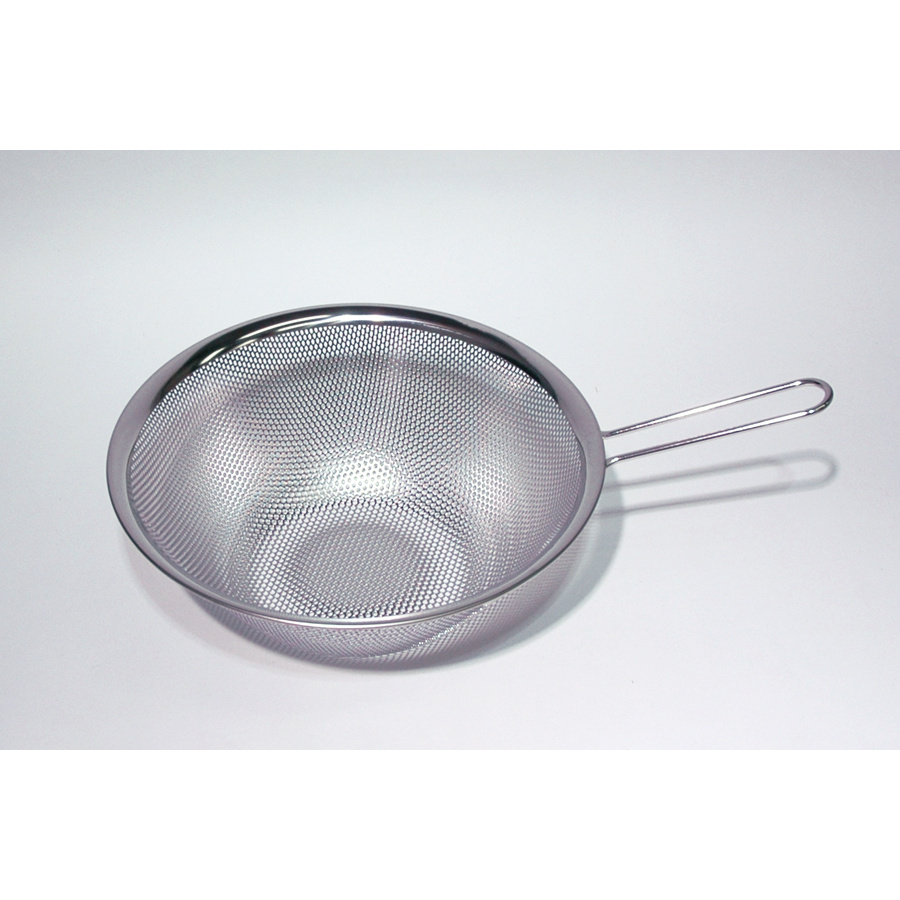 柳宗理　手付きパンチングストレーナー　23cm　/　Sori　Yanagi