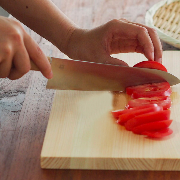 ★志津刃物　ゆり　三徳