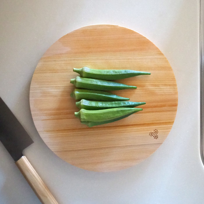 【4月より値上げ】【プロキッチンオリジナル】四万十ひのき　まるいまな板　25cm（1.5cm厚）　/　PROKITCHEN