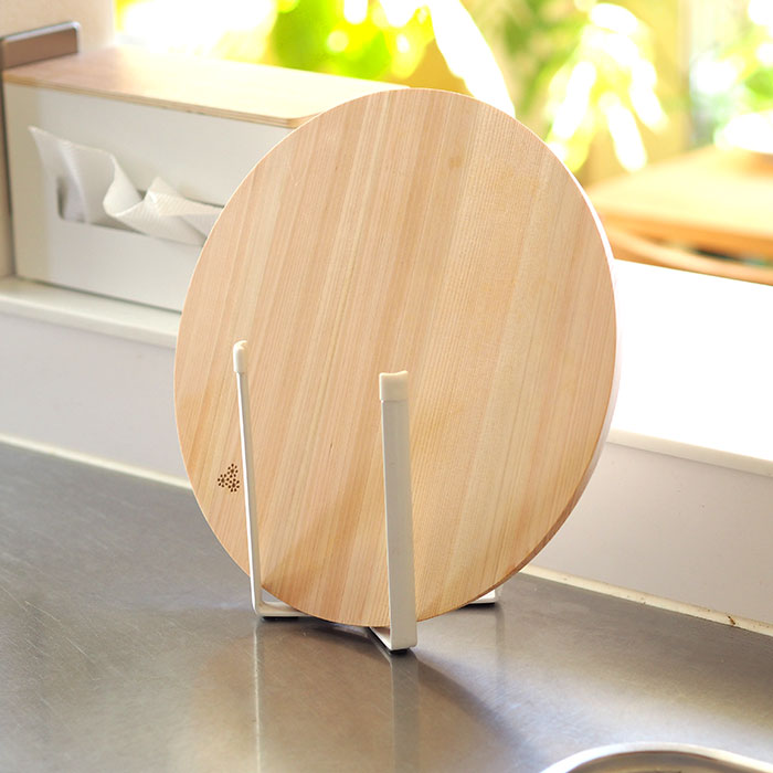 【4月より値上げ】【プロキッチンオリジナル】四万十ひのき　まるいまな板　30cm（1.5cm厚）　/　PROKITCHEN