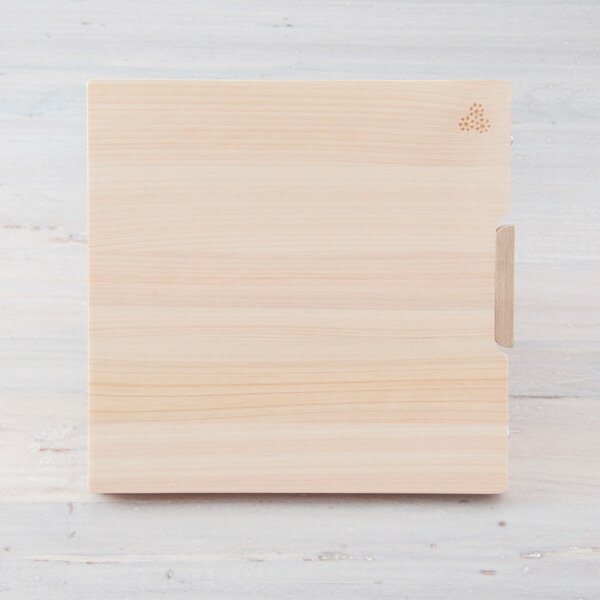 【4月より値上げ】土佐龍　四万十ひのき　スタンド付きまな板　S　オリジナル焼印　/　TOSARYU