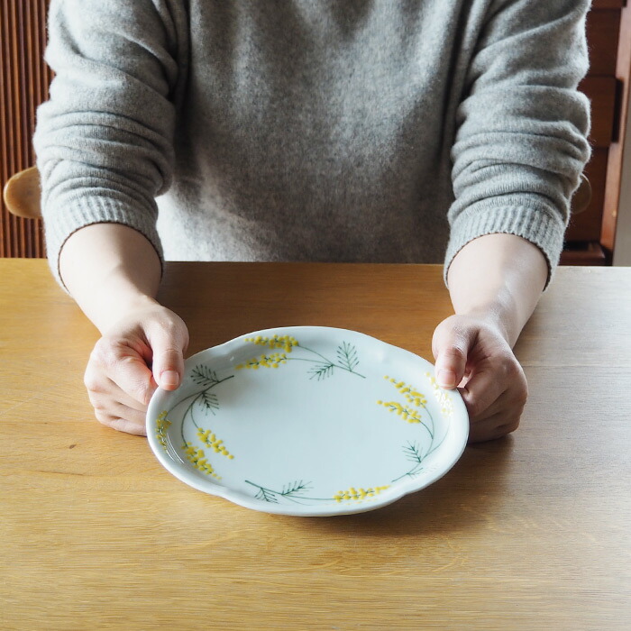 徳永遊心窯　色絵ミモザ　鍔型皿　中