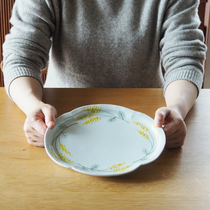 徳永遊心窯　色絵ミモザ　鍔型皿　大