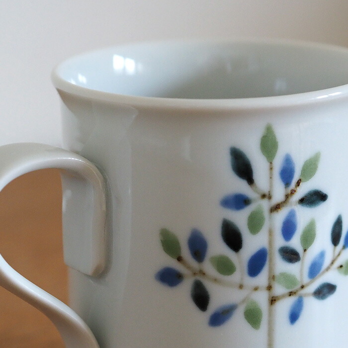 徳永遊心窯　染付　木立　マグカップ