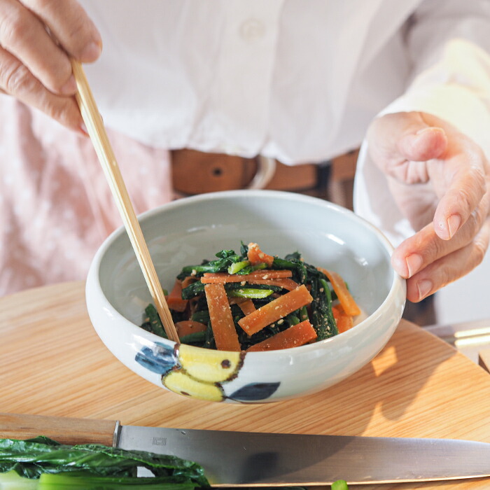 徳永遊心窯　色絵　みかん　4.5寸鉢