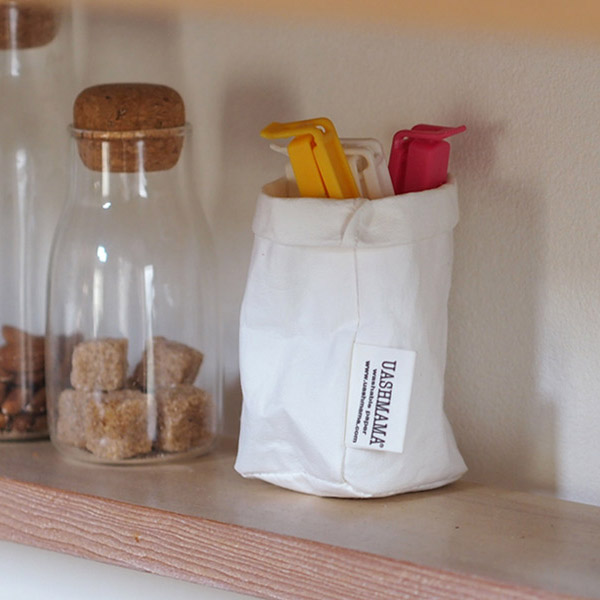 【取扱終了C202010】ウォッシュママ　ウォッシャブルペーパーバッグ　XS　ホワイト　/　UASHMAMA　※