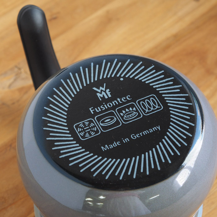 【会員限定10％OFF】ヴェーエムエフ　フュージョンテック　ミネラル　マルチポット　14cm　蓋付　プラチナム　/　WMF