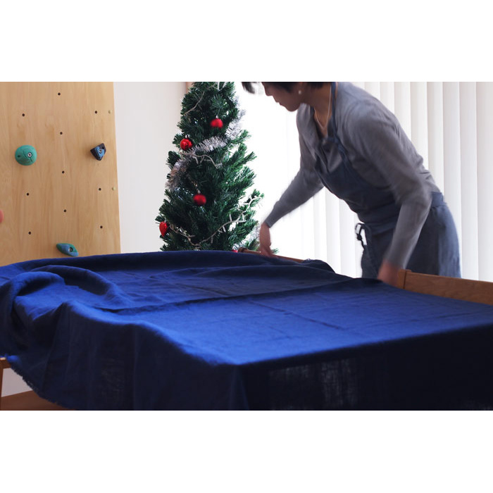 リネンテイルズ　フリンジ　テーブルクロス　ネイビー　140×200　/　LINEN　TALES