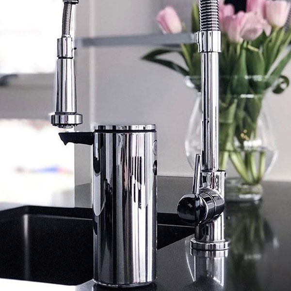 simplehuman　シンプルヒューマン　充電式　センサーポンプ　266ml　ステンレス　ツヤあり　/　simplehuman　※