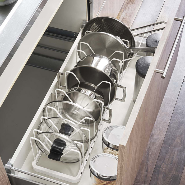 山崎実業　タワー　シンク下伸縮鍋蓋&フライパンスタンド　ホワイト　/　tower　※