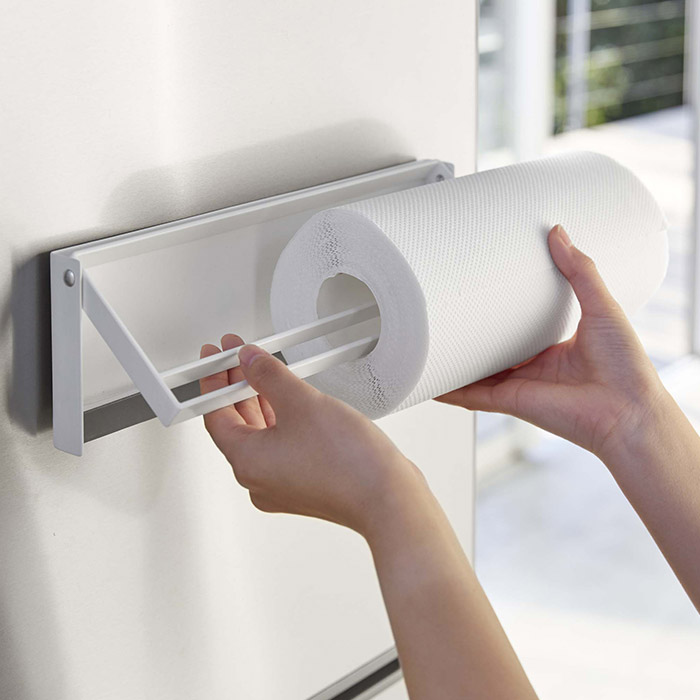 山崎実業　タワー　片手でカットマグネットキッチンペーパーホルダー　ホワイト　/　tower　※