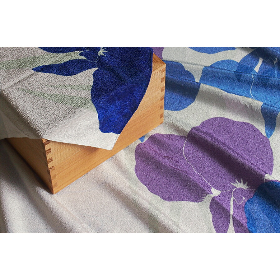 むす美　風呂敷　光悦ちりめん　友禅　かきつばた　ウスグレー