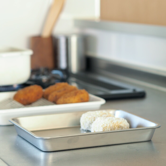 ヨシカワ　ステンレス浅型　角バット　21取（ツヤ消し仕上）